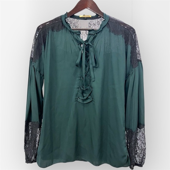 Kobi Halperin Valentina Blouse, green with black Lace Detail, size S - Picture 1 of 12